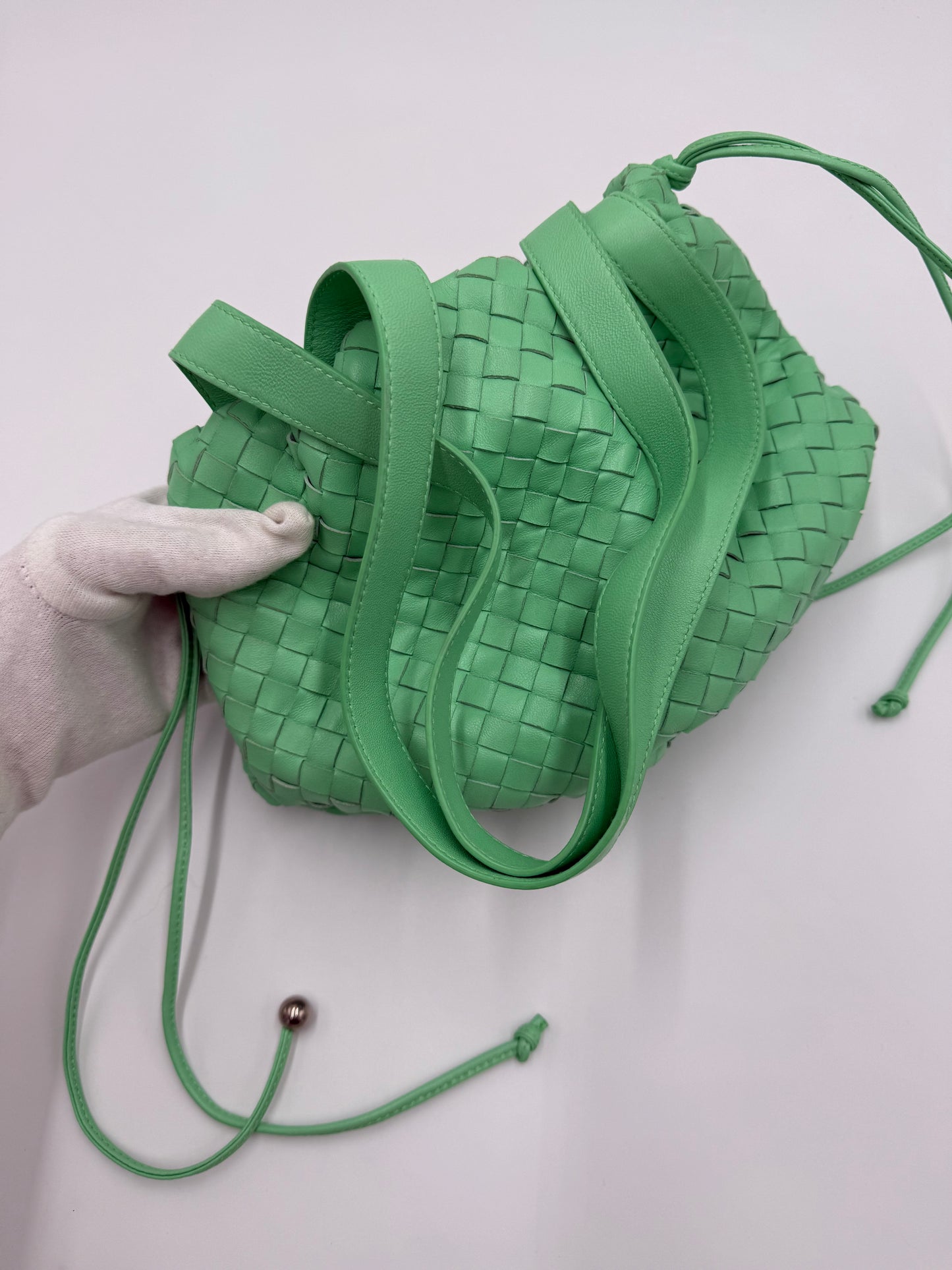 Bottega Veneta Borsa Small Bulb in Pelle Intrecciata Verde