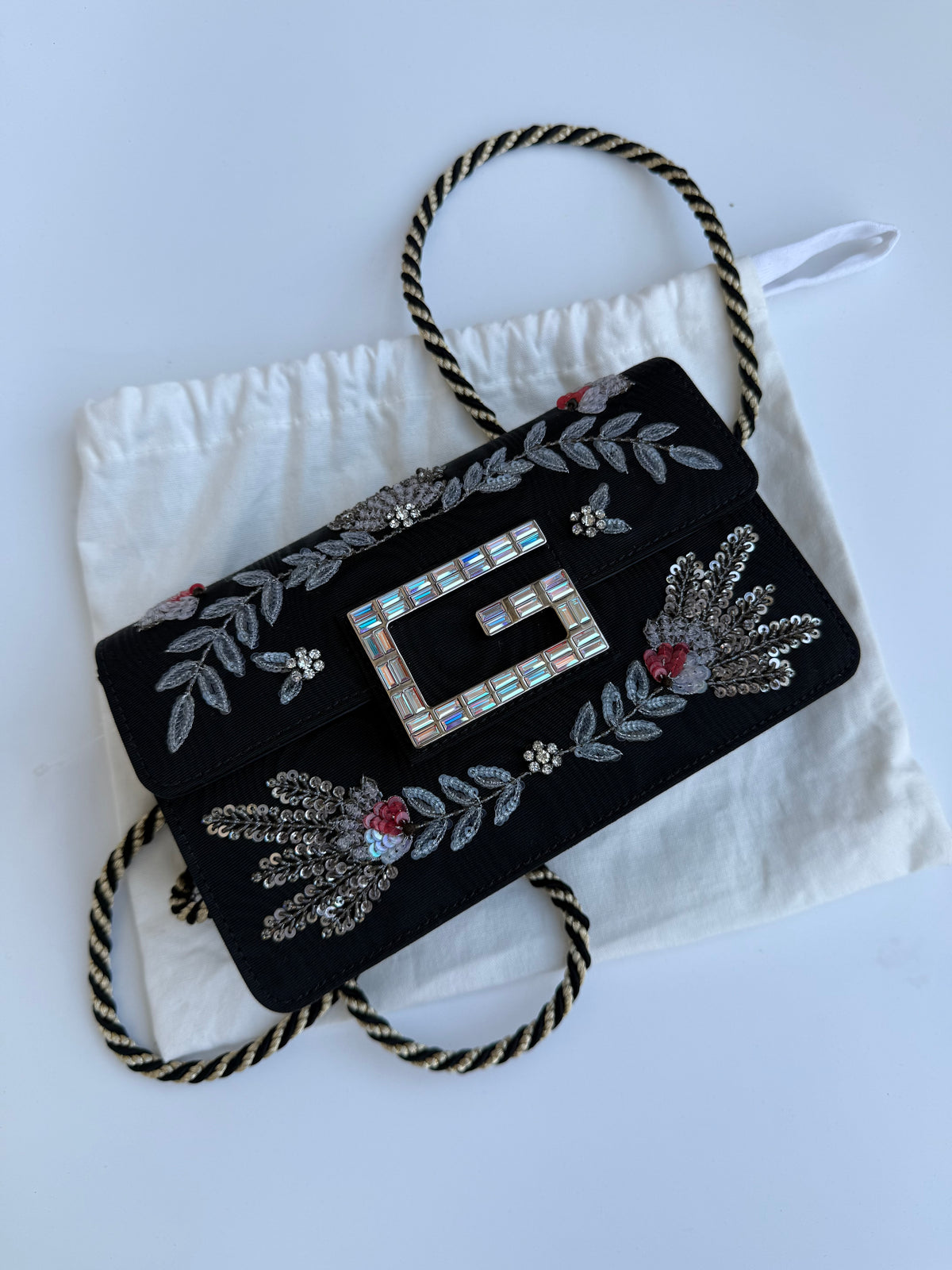 Gucci Borsa a Tracolla Broadway Crystal 'G' in Gros-Grain Ricamato Nero