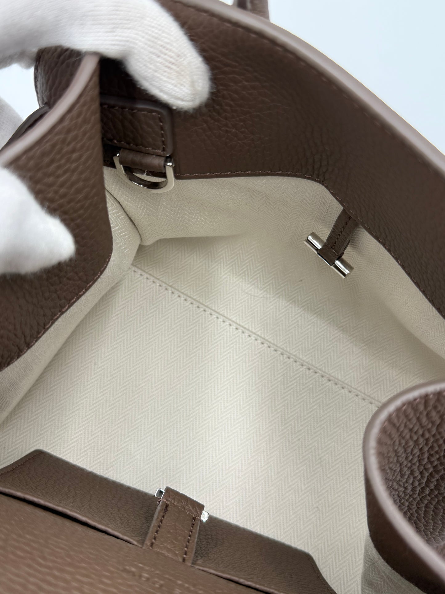 The Row Borsa Soft Margaux 10 Dark Olive
