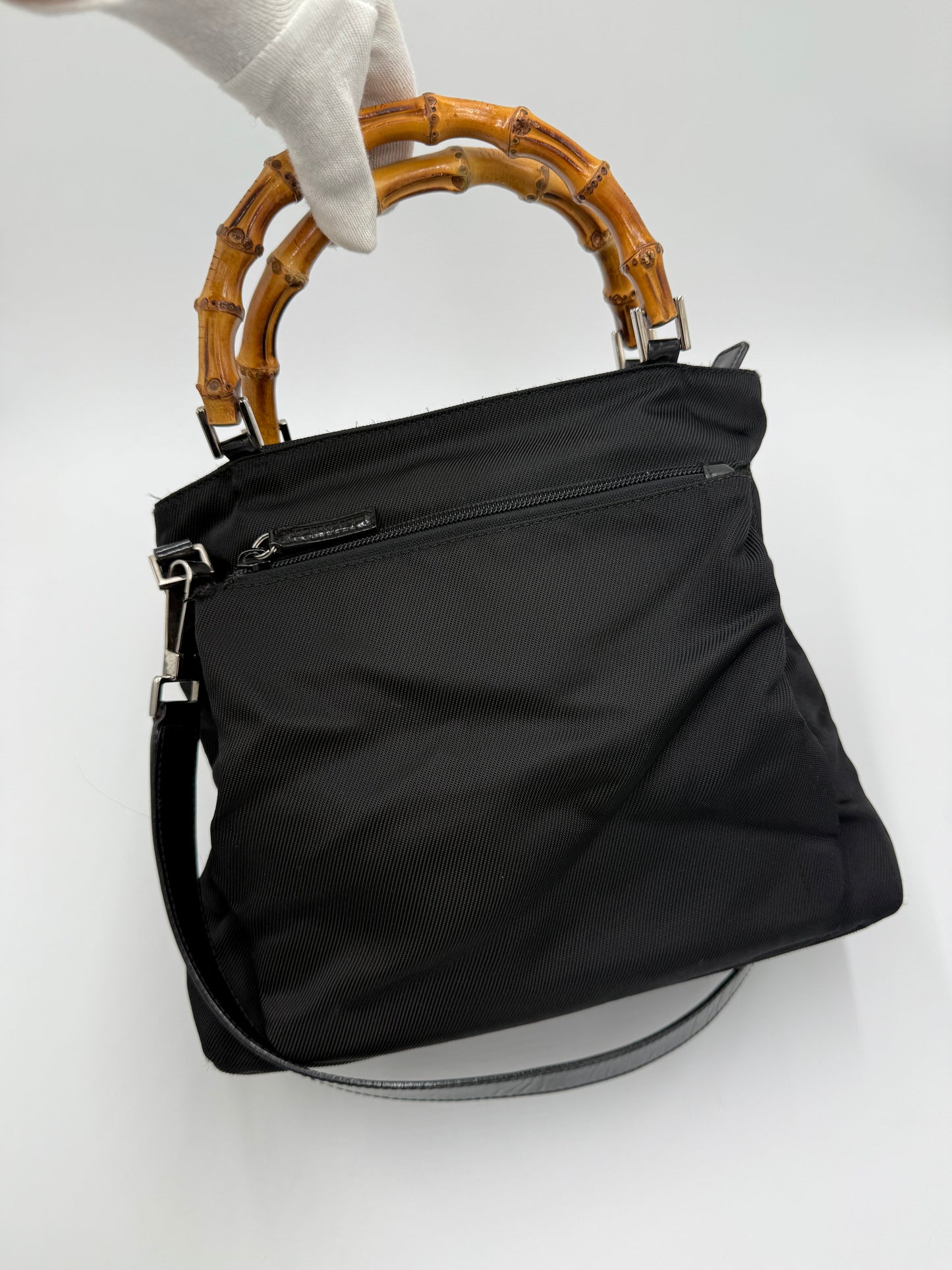 Gucci Borsa a Mano e Tracolla Bamboo in Nylon Nero