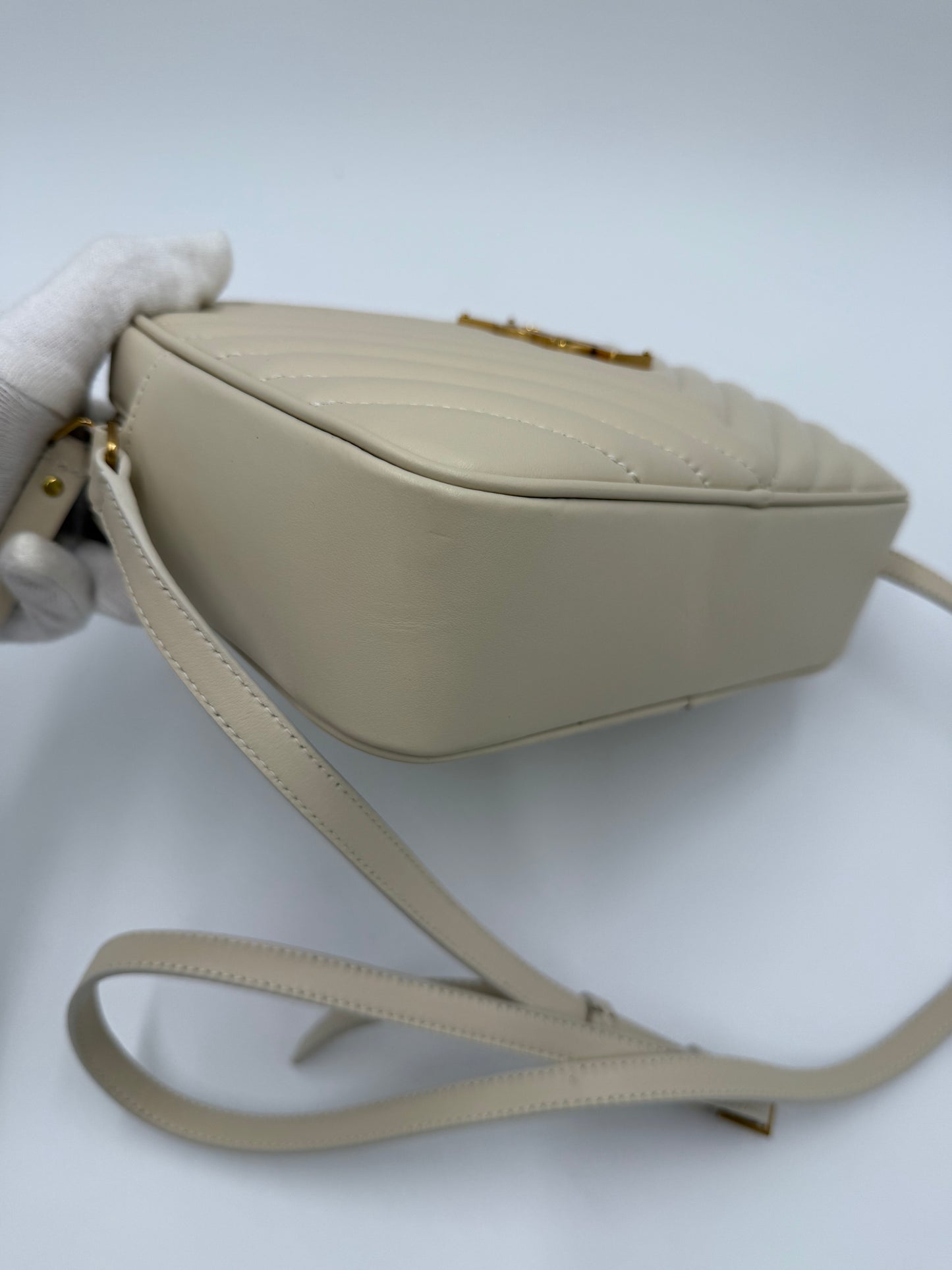Saint Laurent Borsa Lou Camera Crema