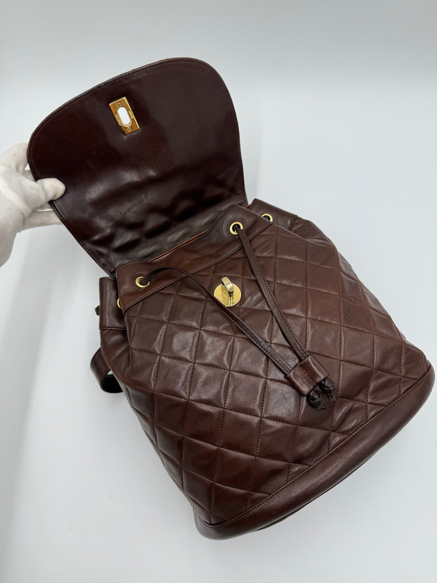 Chanel Zaino Vintage in Pelle Matelassé Marrone Scuro