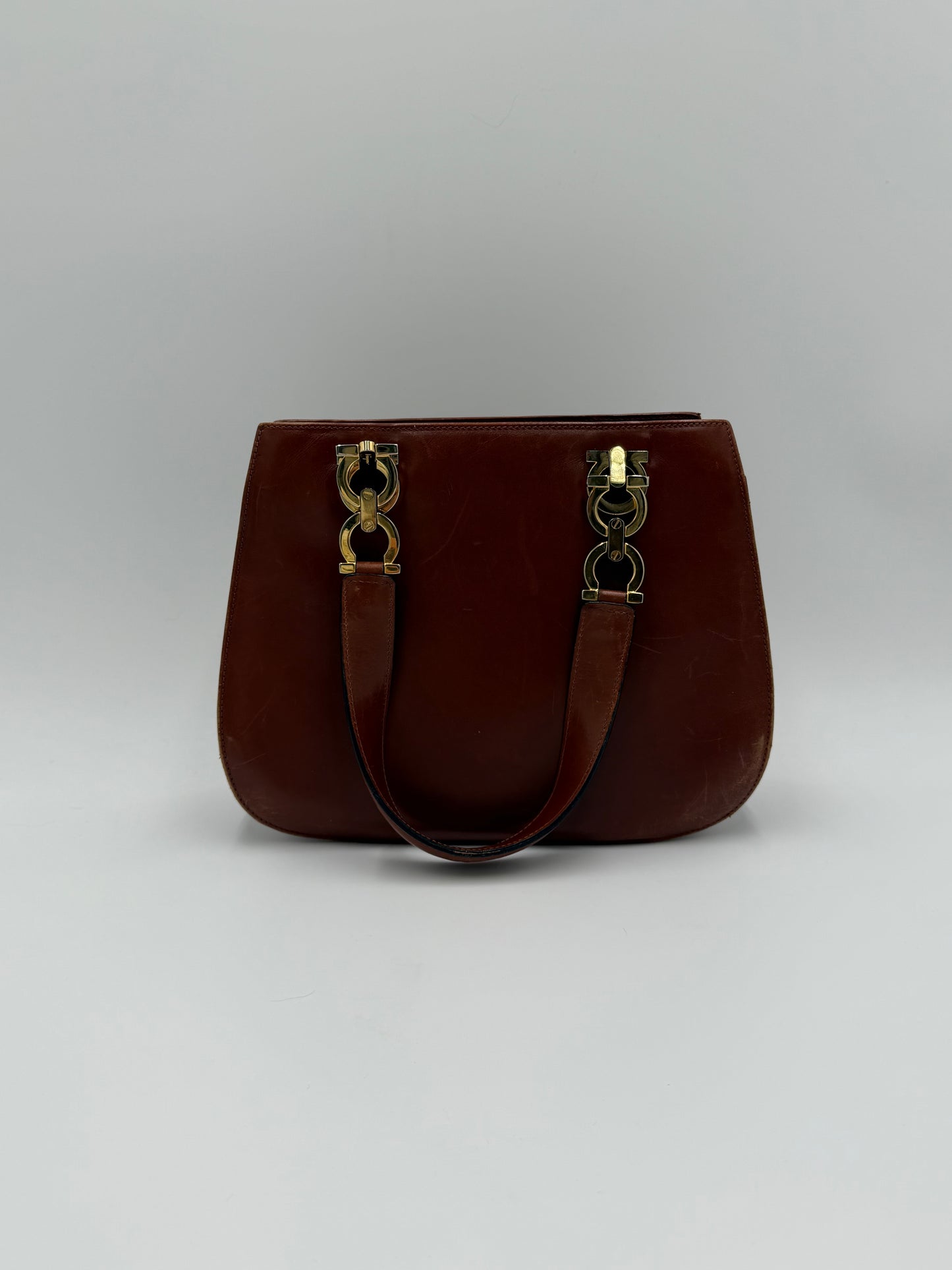 Salvatore Ferragamo Borsa Vintage Gancini in Pelle Cognac