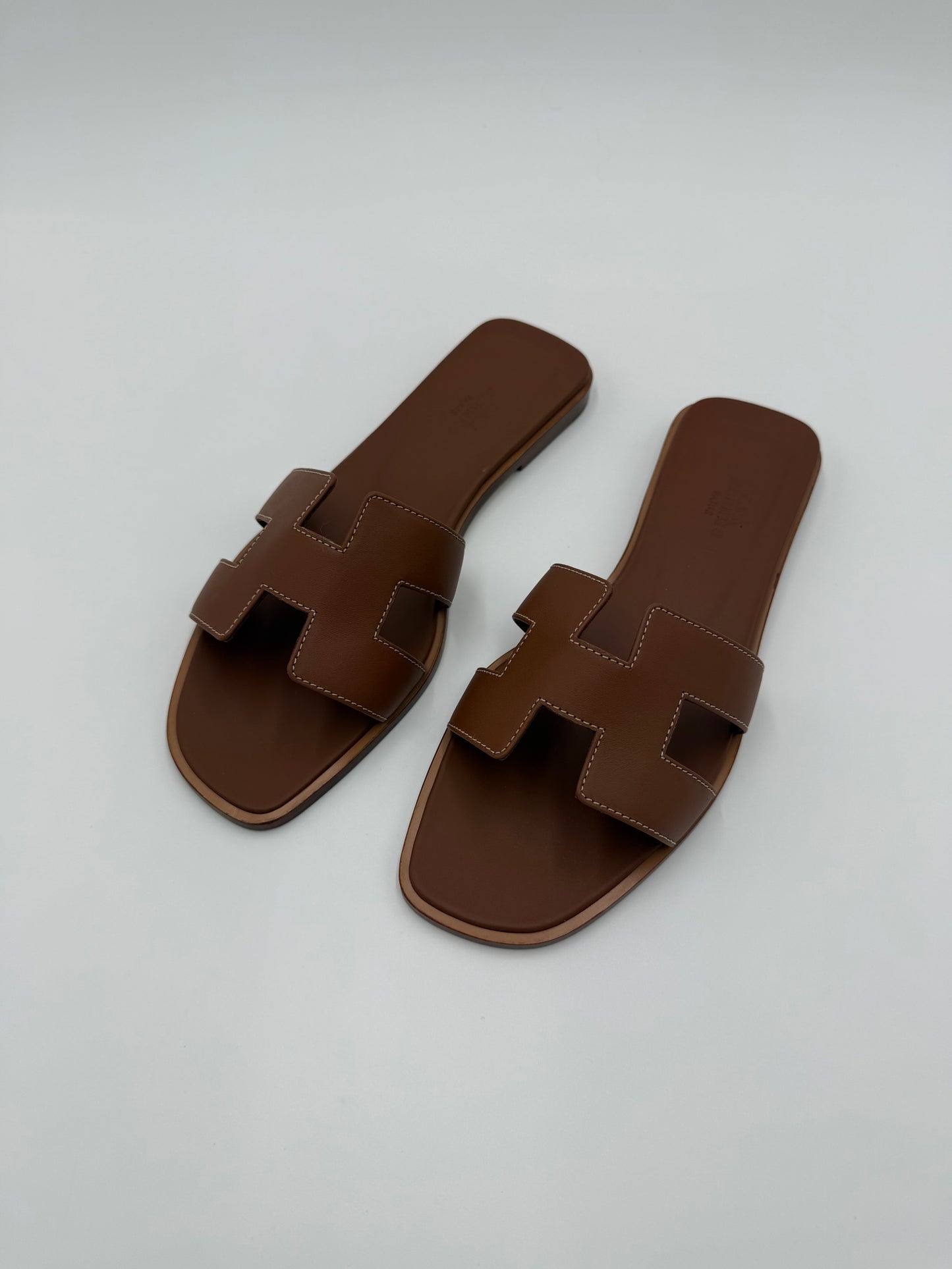 Hermès Sandali Oran in Pelle Gold