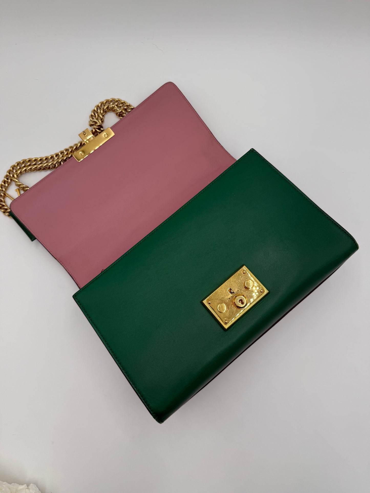 Gucci Borsa a Spalla Padlock in Pelle Bicolore Rosa e Verde