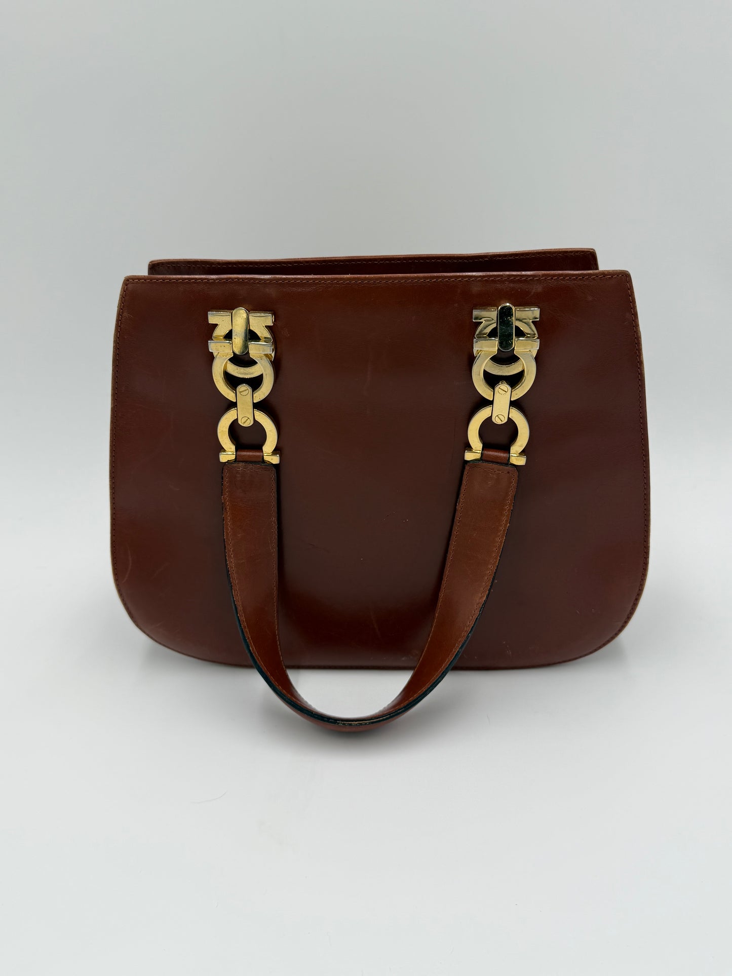 Salvatore Ferragamo Borsa Vintage Gancini in Pelle Cognac