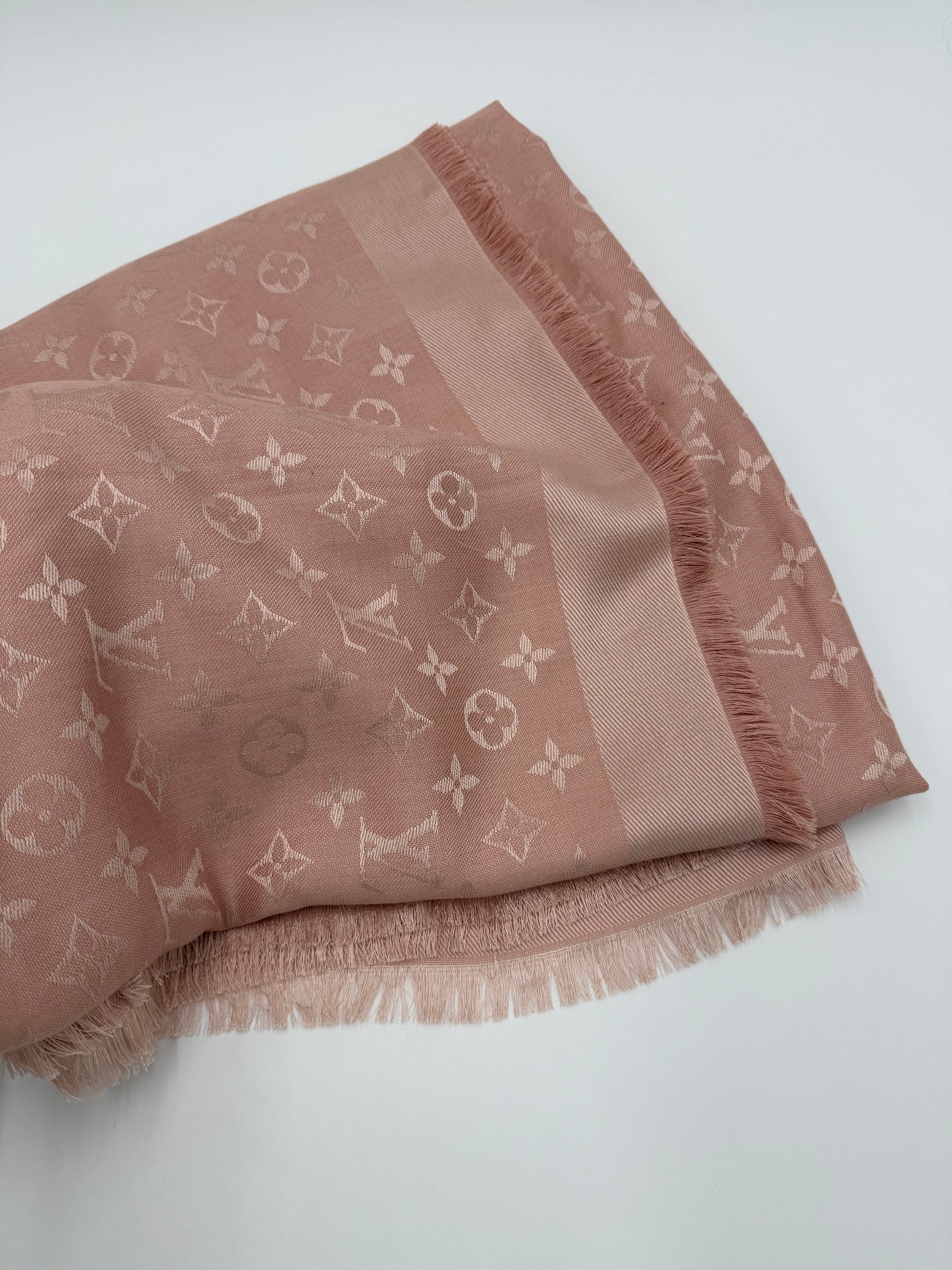 Louis Vuitton Sciarpa Shawl Monogram in Lana Rosa Pastello