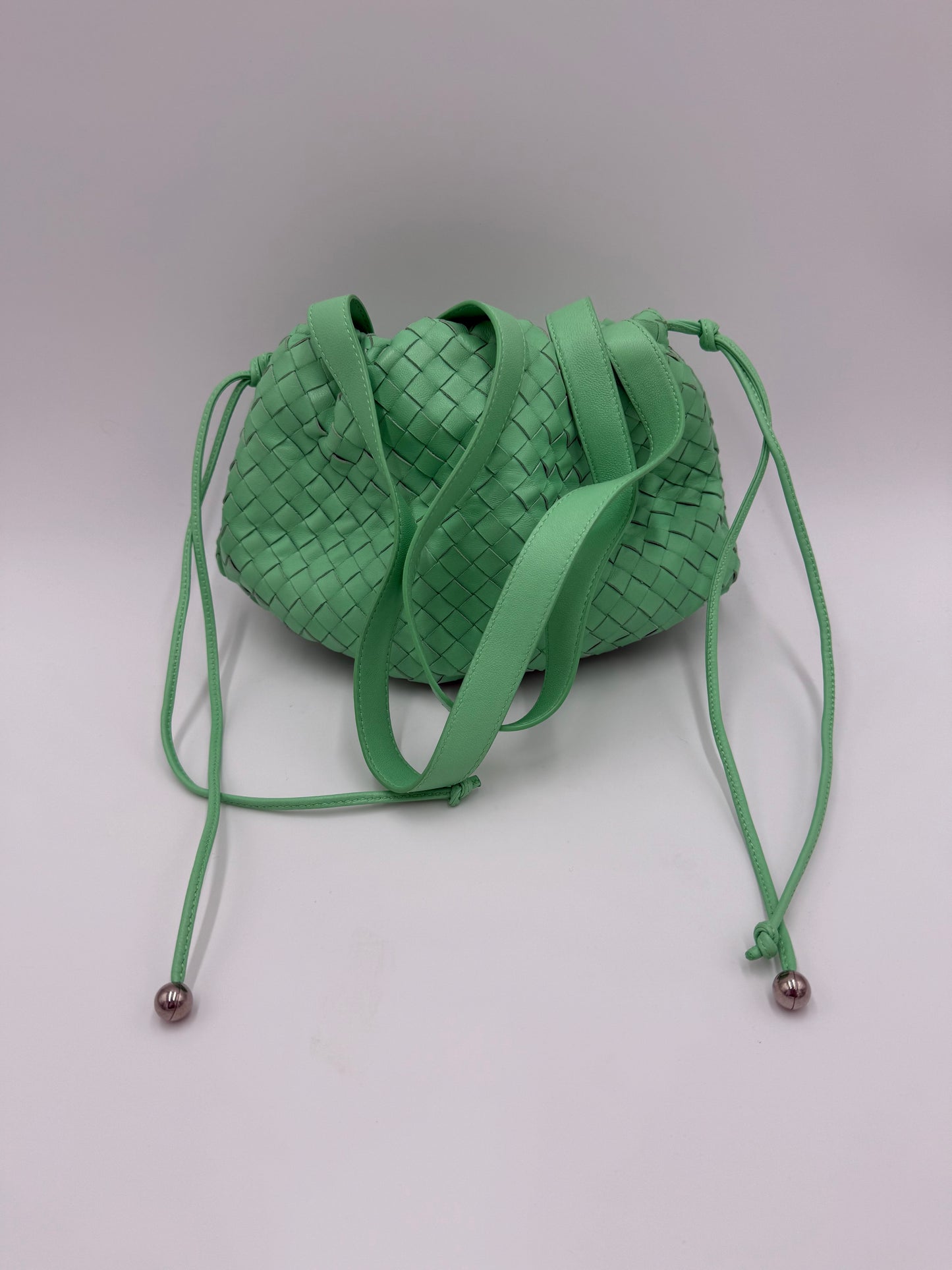 Bottega Veneta Borsa Small Bulb in Pelle Intrecciata Verde