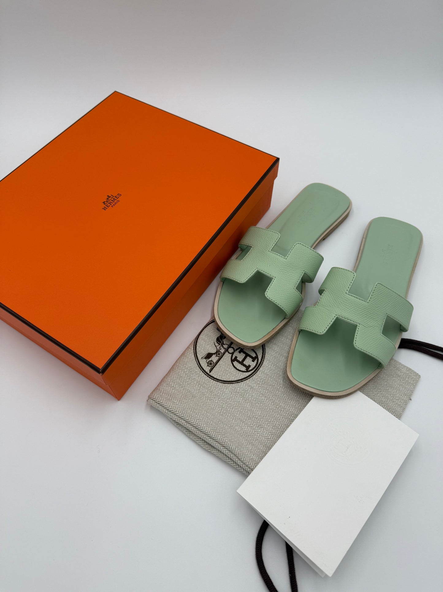 Hermès Sandali Oran in Pelle Epsom Vert Jade