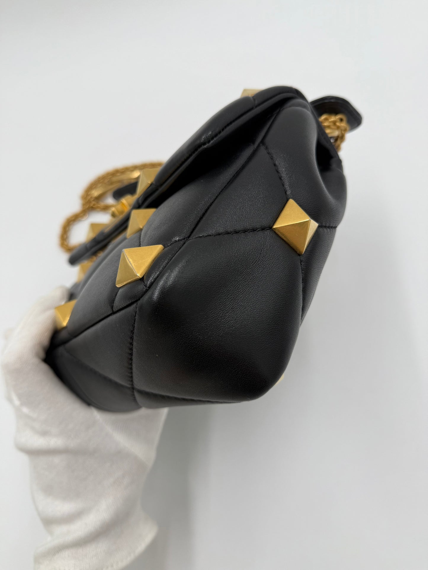 Valentino Garavani Borsa Roman Spike in Pelle Trapuntata Nera