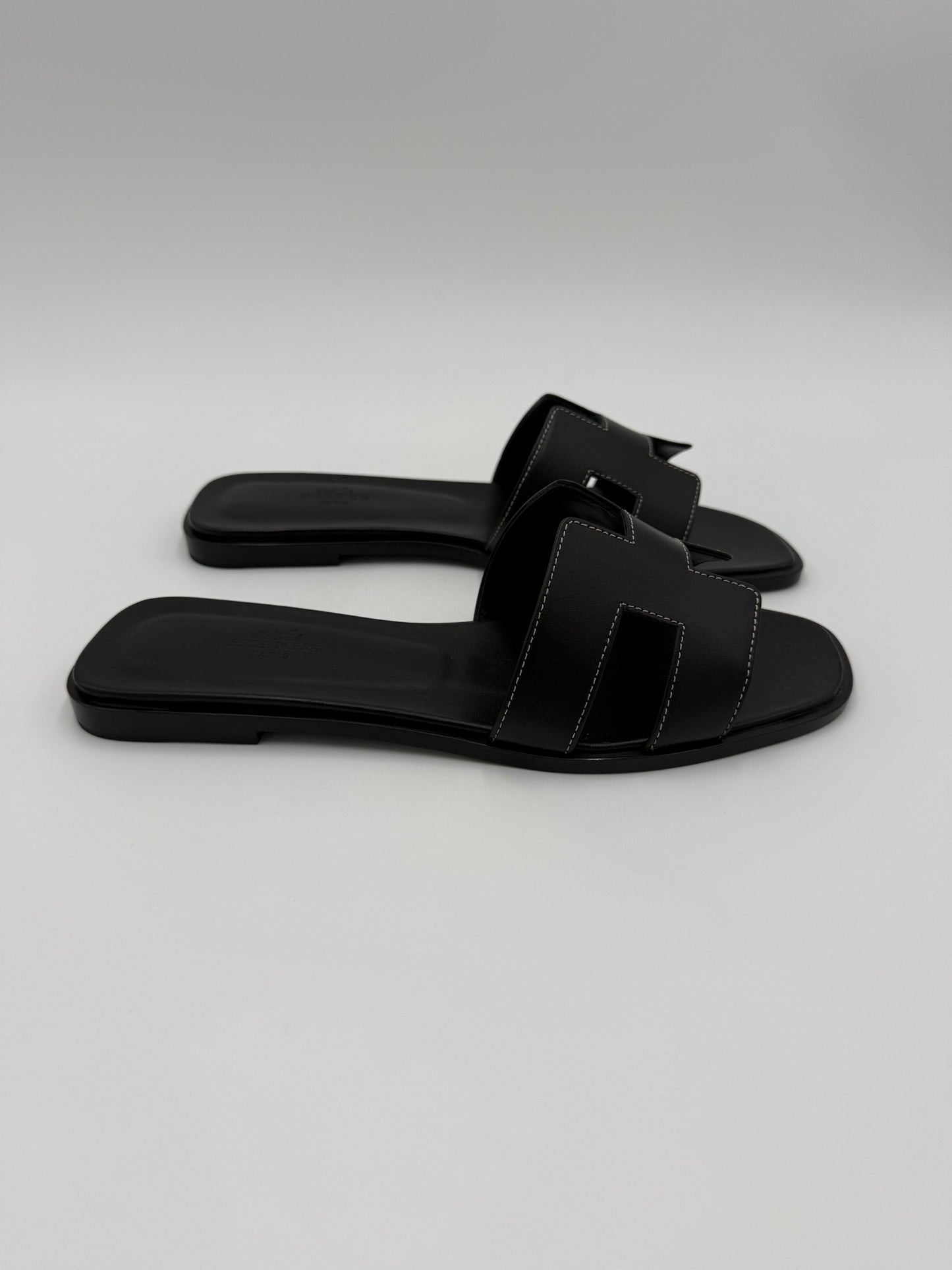 Hermès Sandali Oran in Pelle Nera