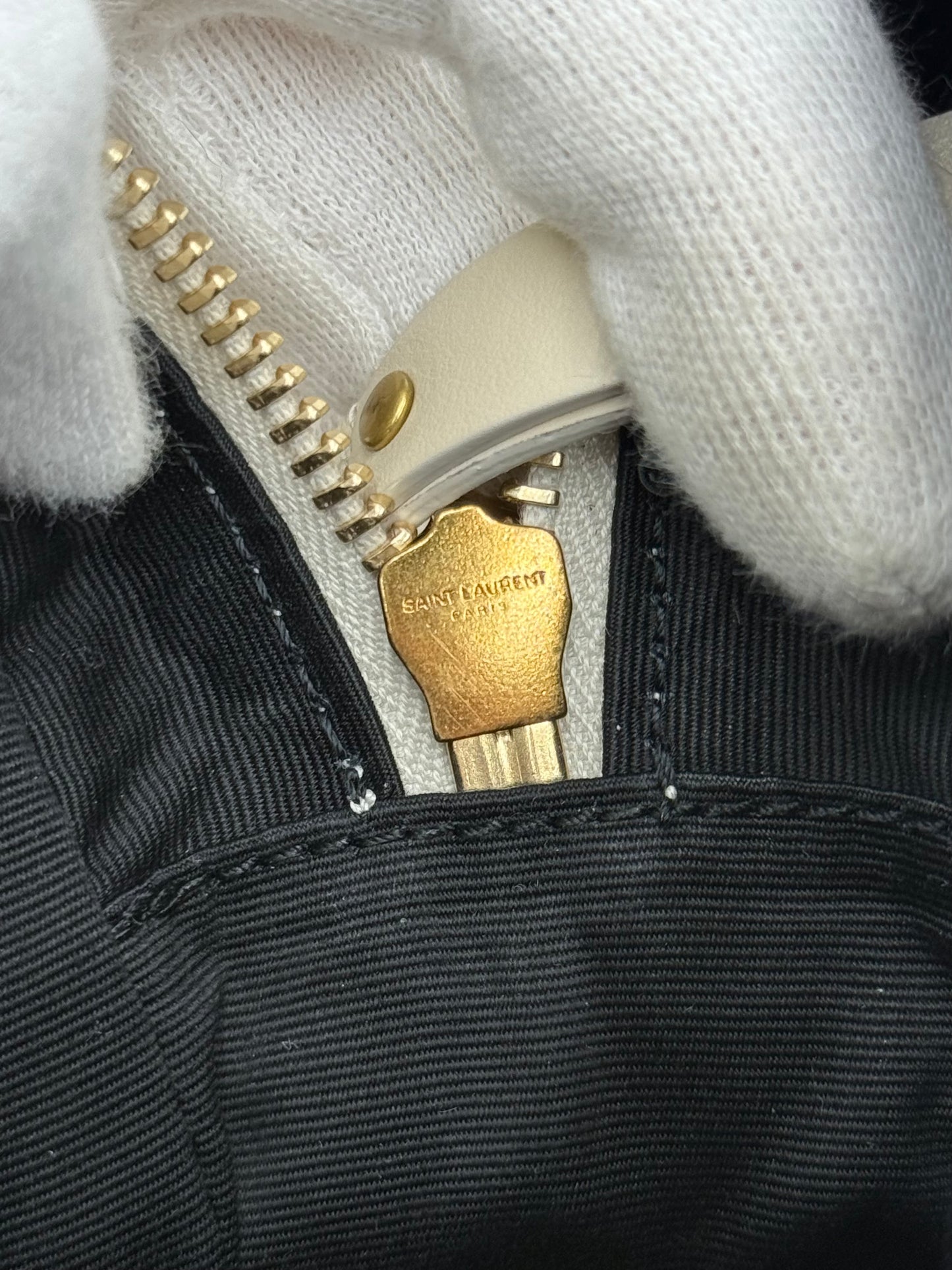 Saint Laurent Borsa Lou Camera Crema