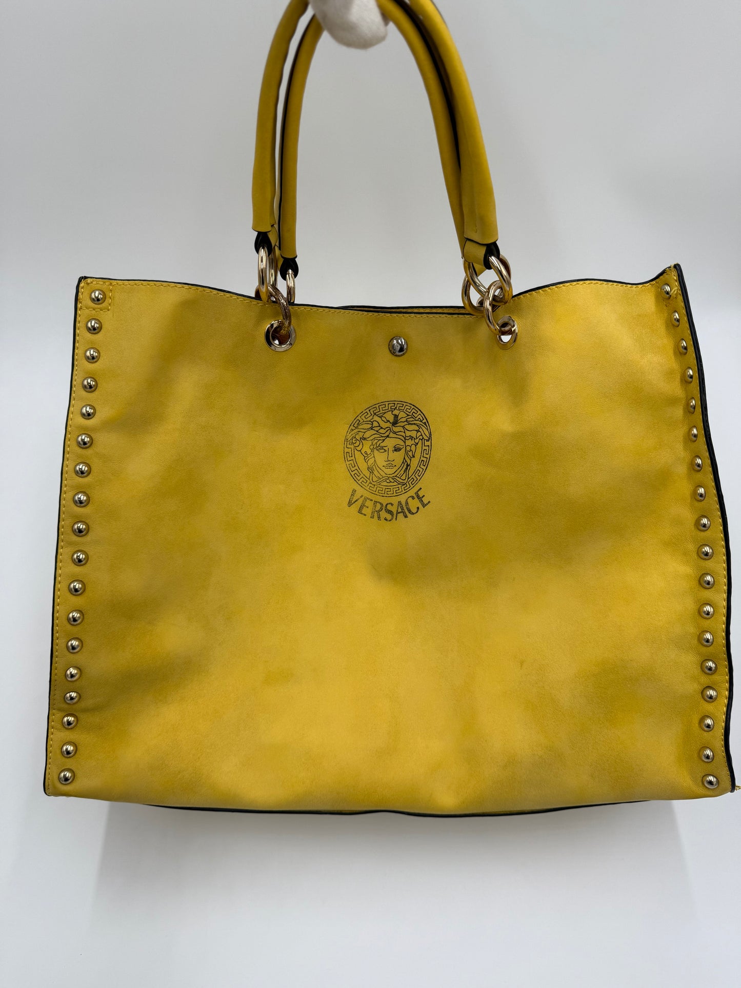 Versace Borsa Tote Medusa Borchiata in Camoscio Giallo