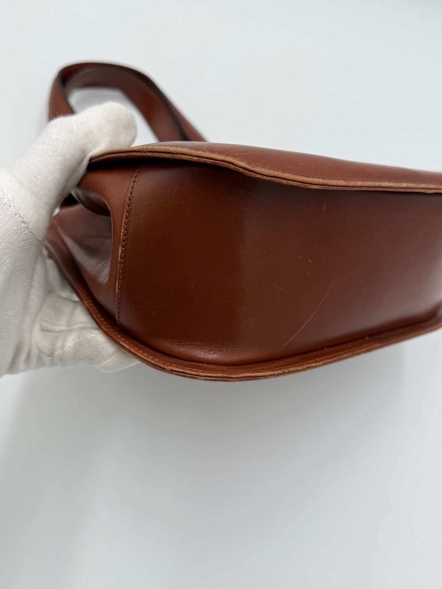 Salvatore Ferragamo Borsa Vintage Gancini in Pelle Cognac
