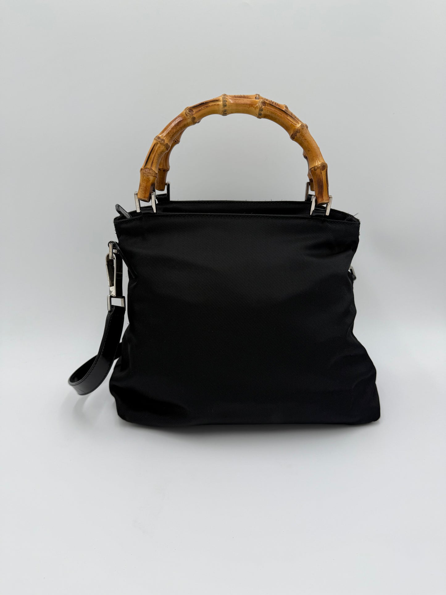 Gucci Borsa a Mano e Tracolla Bamboo in Nylon Nero
