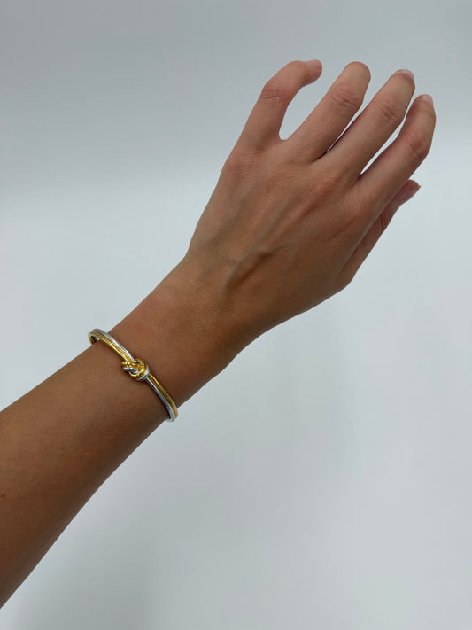 Celine Bracciale Nodo Doppio in Ottone Dorato e Argento Pally Vintage Closet