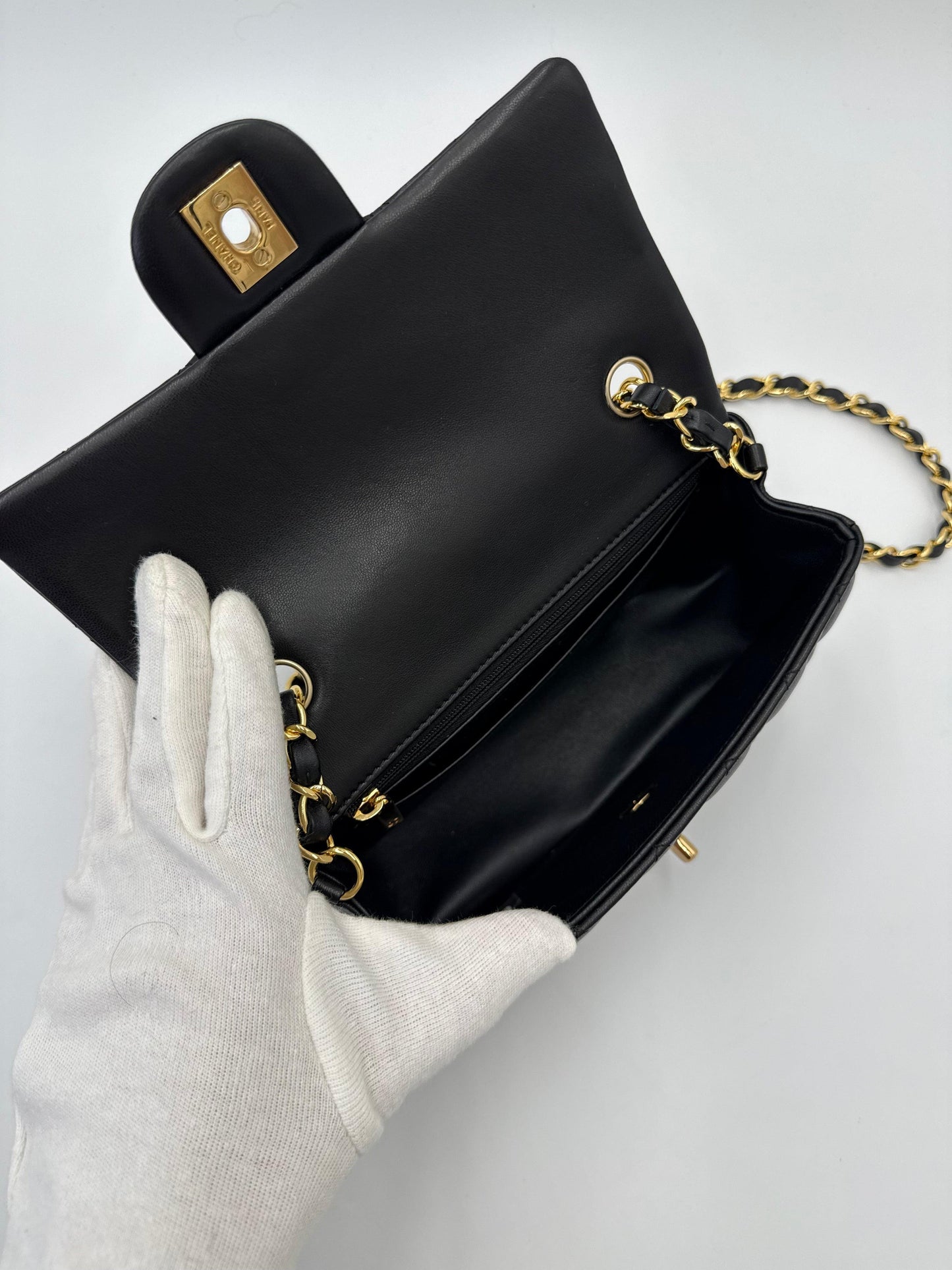 Chanel Borsa Classic Mini Rectangular Flap Bag Nero - Pally Vintage Closet