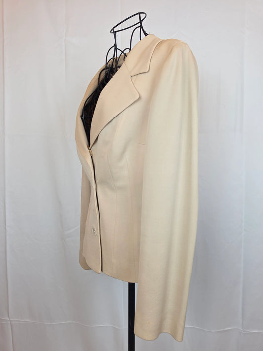 956D03D8-A124-4F62-A7DB-96BA35E387BE - Pally Vintage Closet