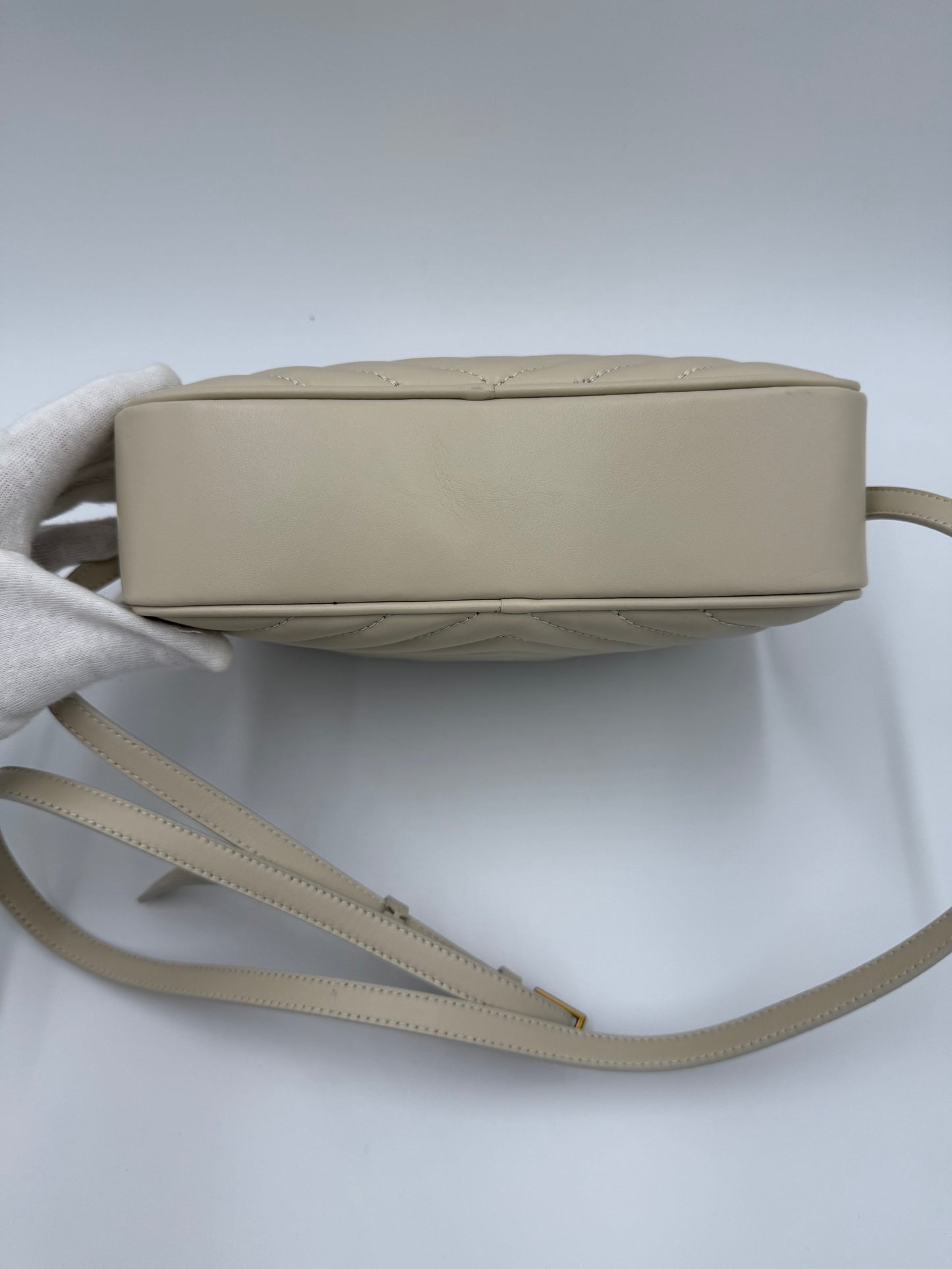 Saint Laurent Borsa Lou Camera Crema