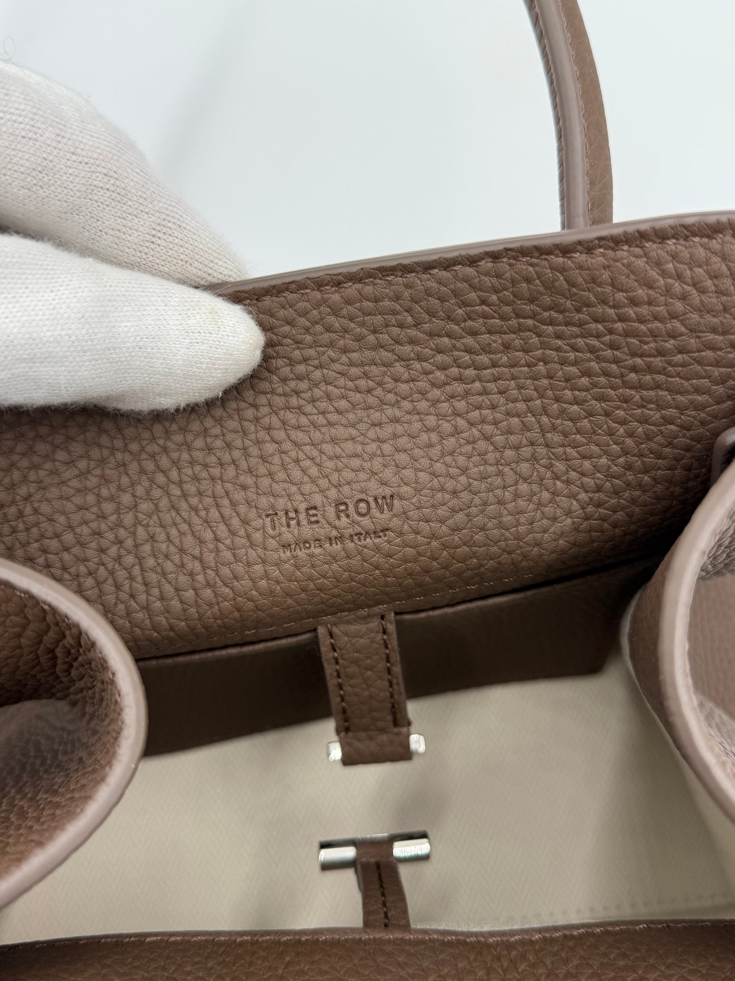 The Row Borsa Soft Margaux 10 Dark Olive