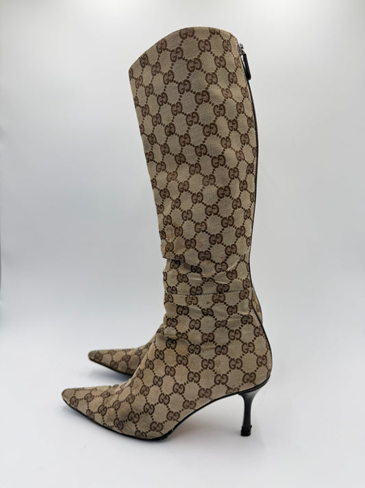 Gucci Stivali al Ginocchio Vintage by Tom Ford GG Monogram Canvas Beige - Pally Vintage Closet