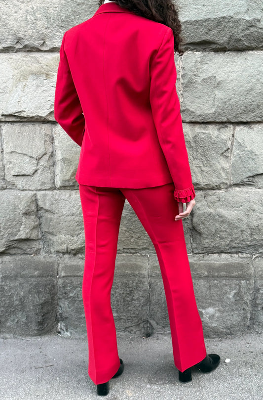 Gucci-Tailleur-con-Dettagli-Ruffled-Rosso-69082517537092 - Pally Vintage Closet
