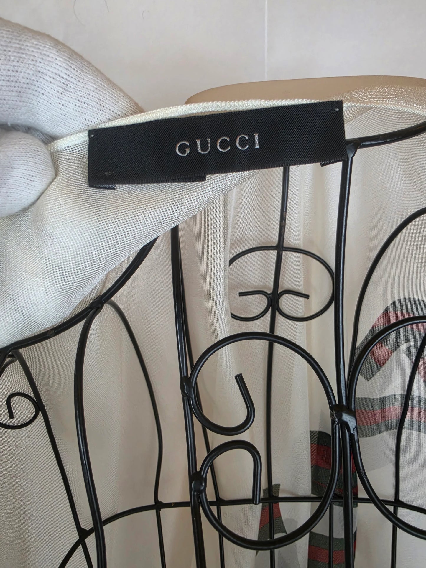 Gucci-Vintage-Stola-in-Chiffon-Bianco-70263515939140 - Pally Vintage Closet
