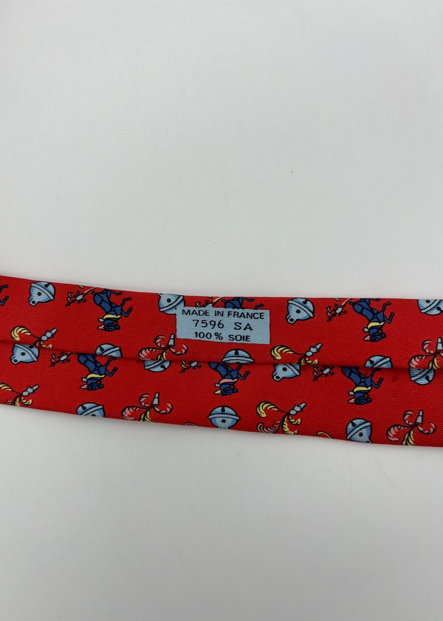 Hermès Cravatta in Seta Vintage Rossa