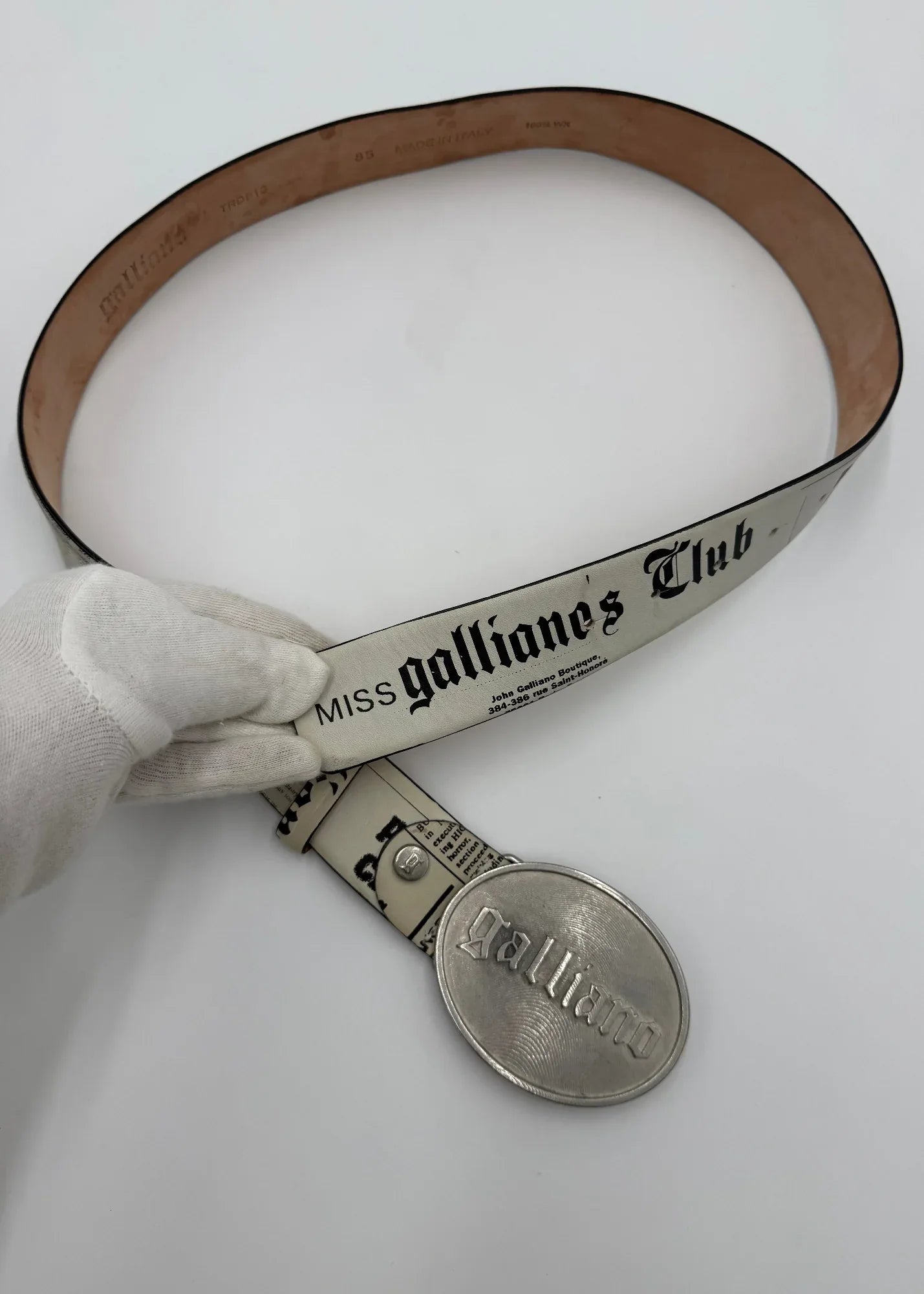 John-Galliano-Cintura-Newspaper-Collection-Vintage-Bianca-66784560087364 - Pally Vintage Closet