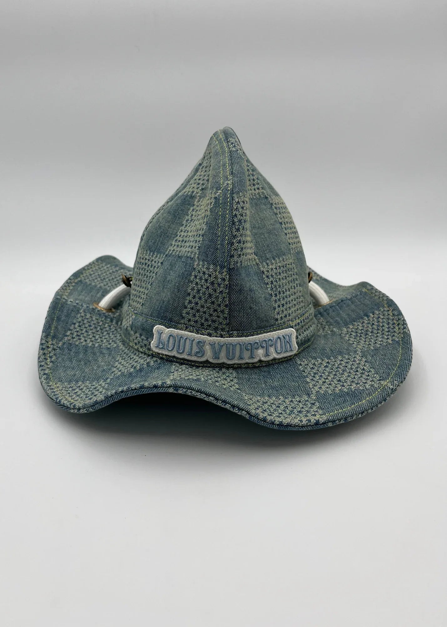 帽子 LOUIS VUITTON REVERSIBLE DENIM BUKET HAT Everyday Reversible Bucket Hat . - Accessories | LOUIS VUITTON