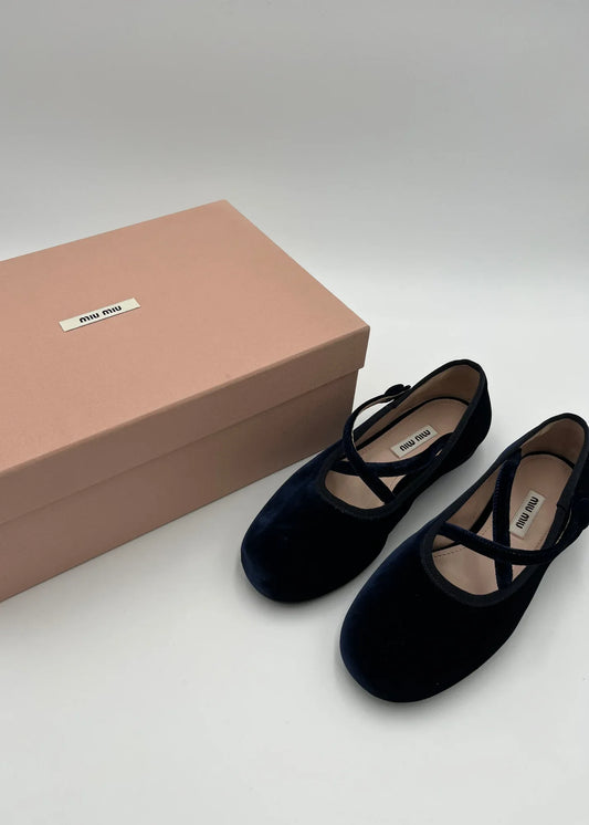 Miu-Miu-Ballerine-in-Velluto-Navy-64324763124036 - Pally Vintage Closet