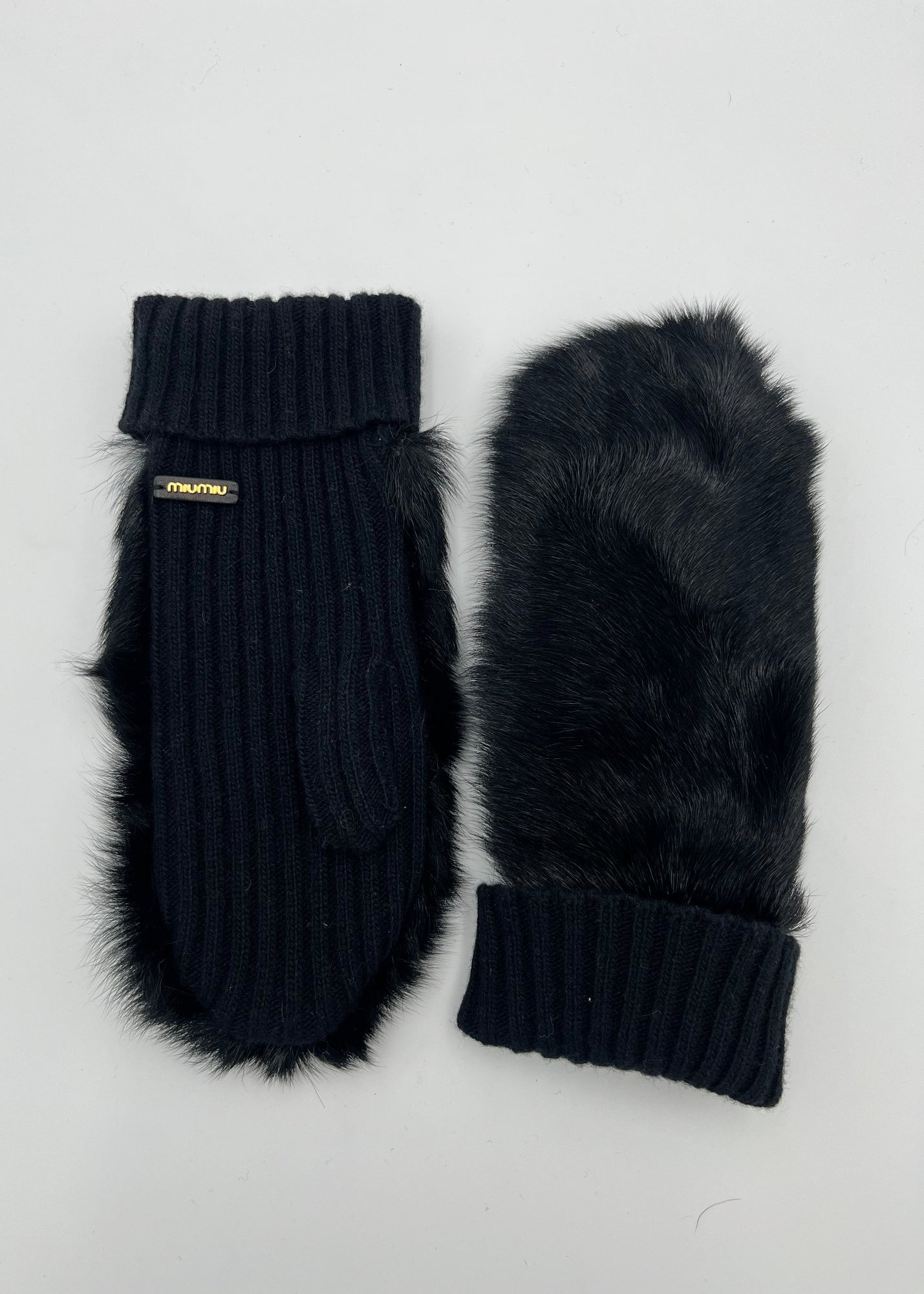 Miu Miu Guanti in Pelliccia e Cachemire Neri
