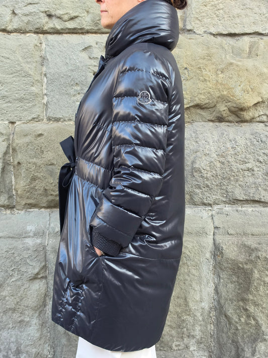 Moncler-Piumino-Vintage-Laqu-Nero-70030965408068 - Pally Vintage Closet