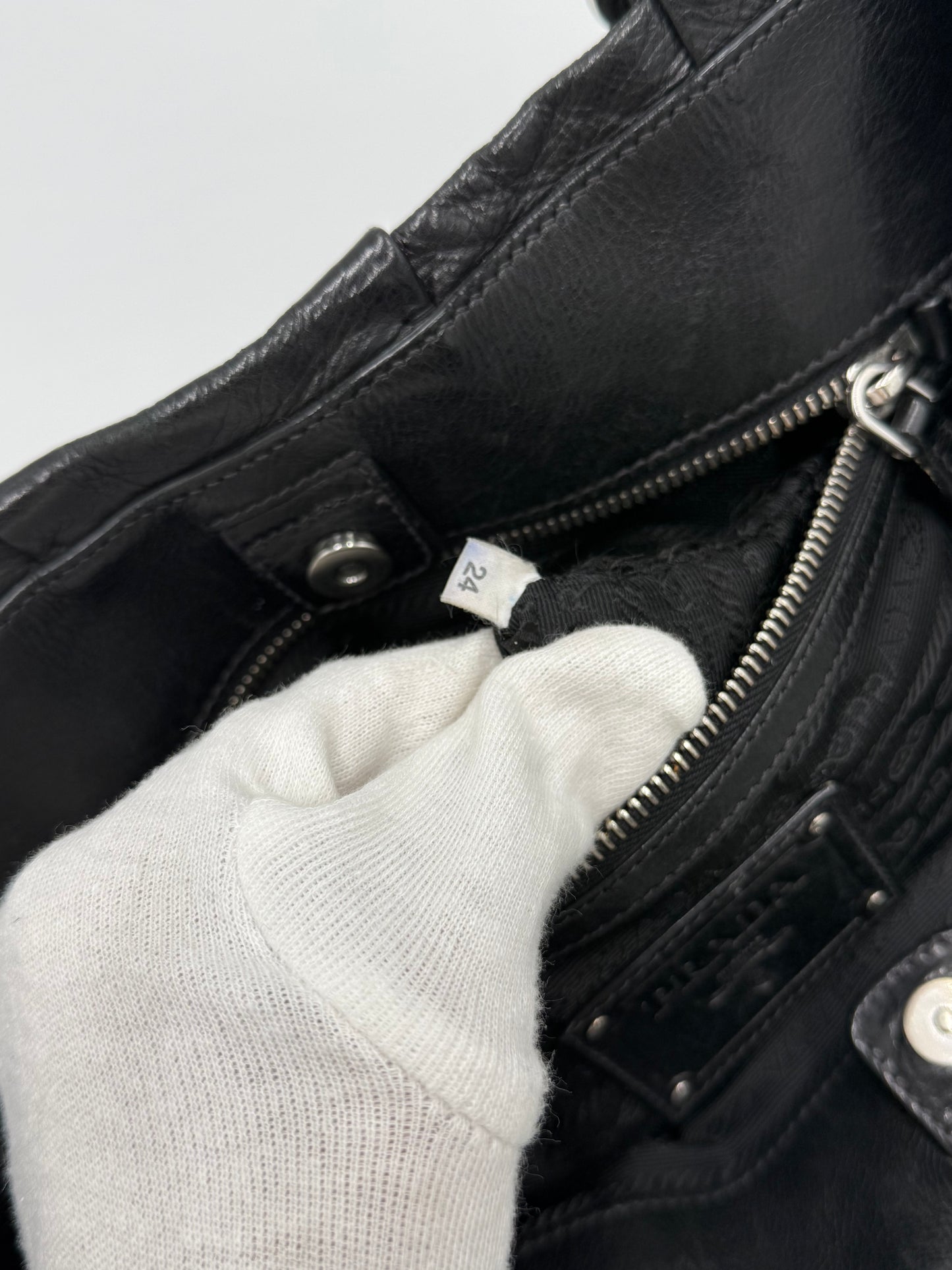 Prada Borsa Hobo Vintage in Pelle Nera - Pally Vintage Closet