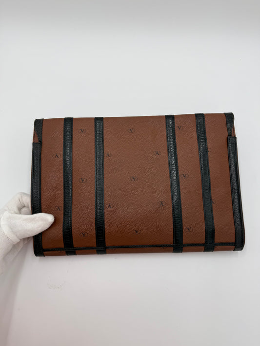 Valentino Garavani Clutch Vintage con Monogram V Marrone - Pally Vintage Closet