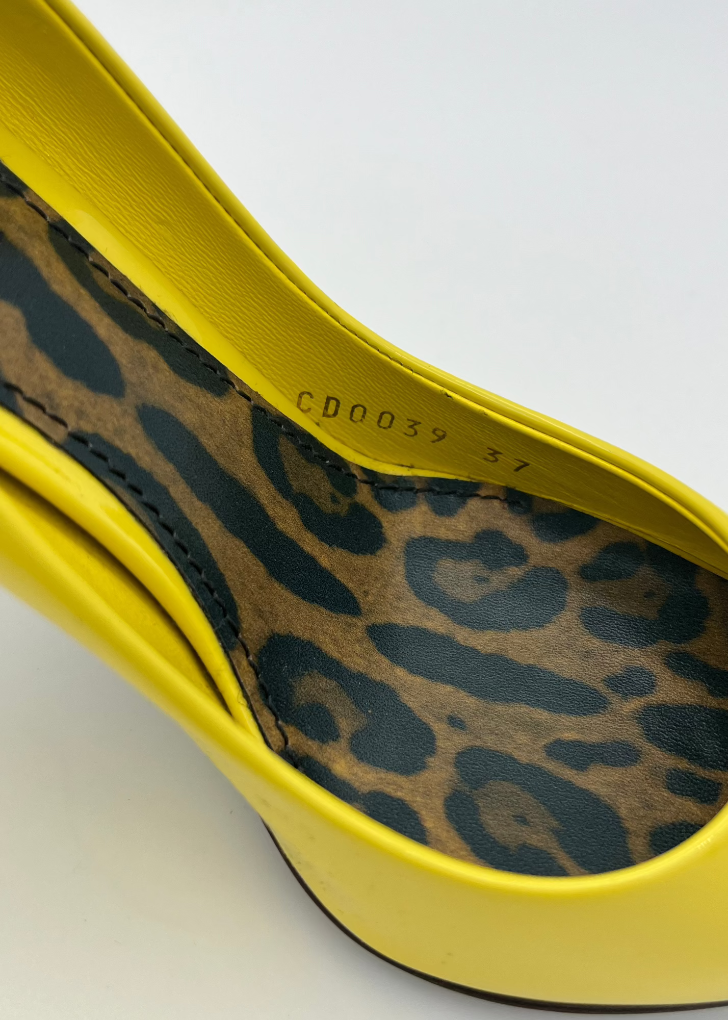 Décolleté dolce e gabbana in pelle di vitello lucida