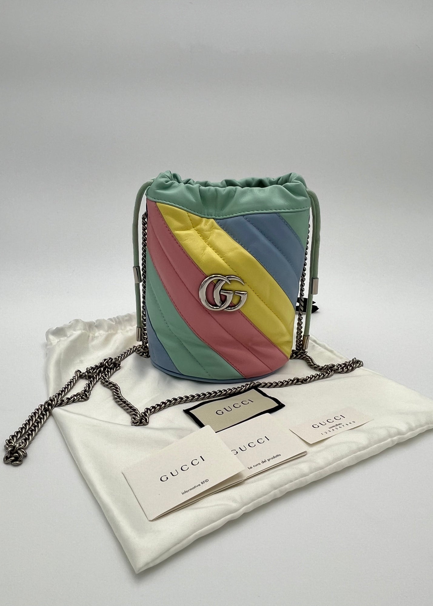 Gucci Borsa a secchiello GG Marmont Diagonal 2.0 Pastello