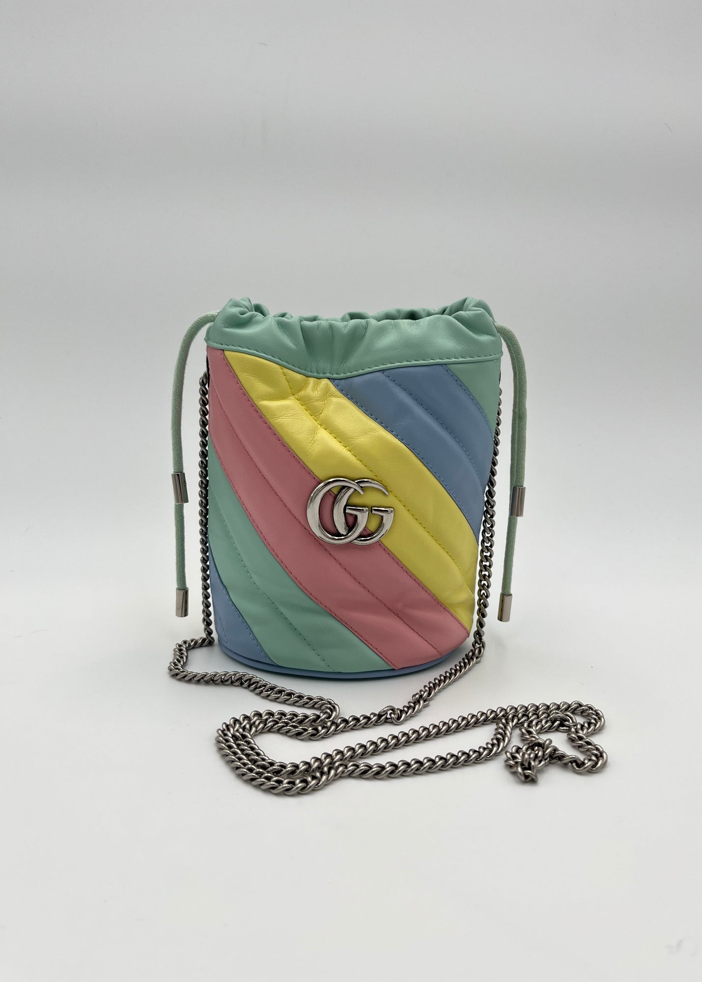 Gucci Borsa a secchiello GG Marmont Diagonal 2.0 Pastello