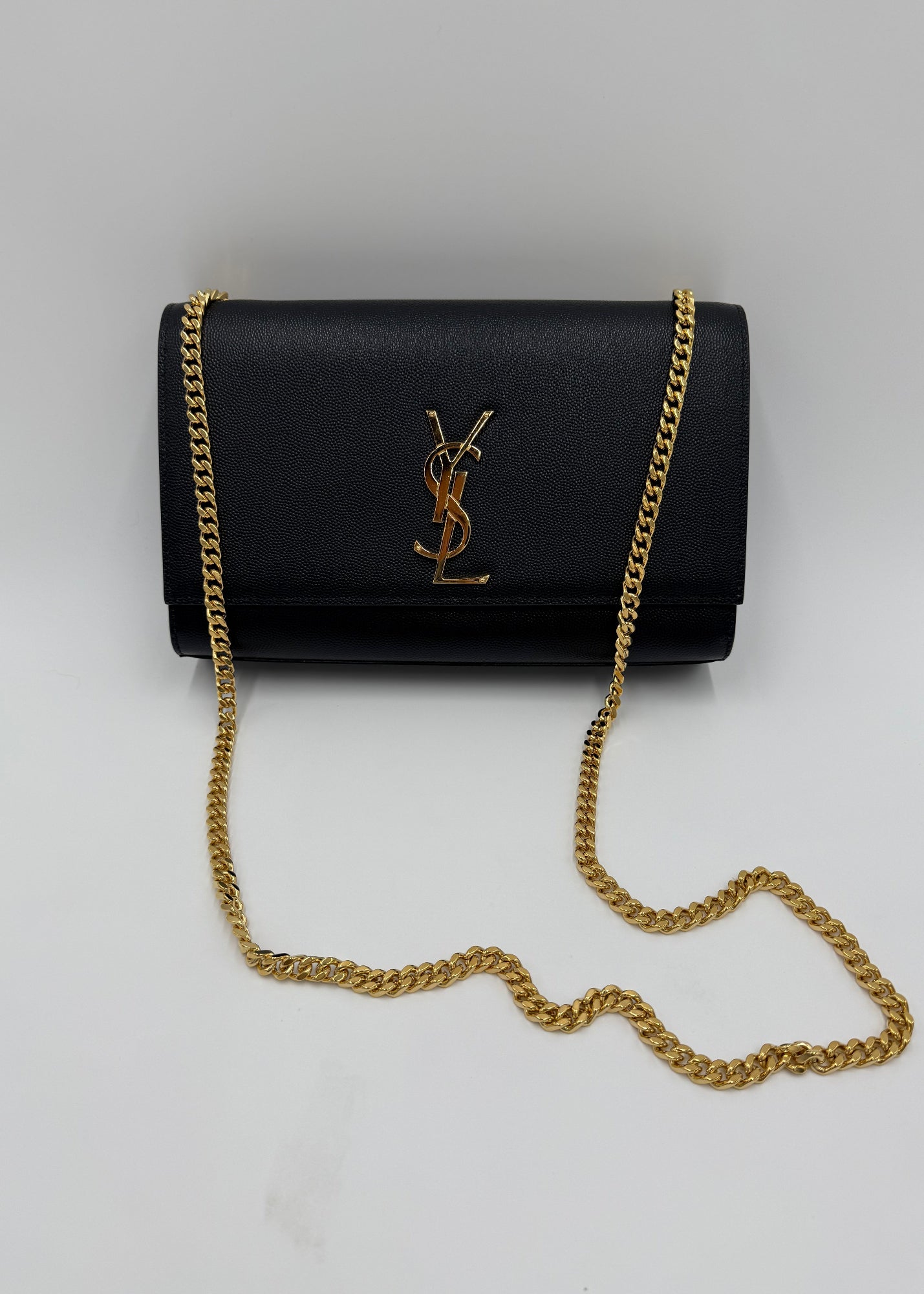 Saint Laurent Borsa Kate in Pelle Grain de Poudre Media Nera