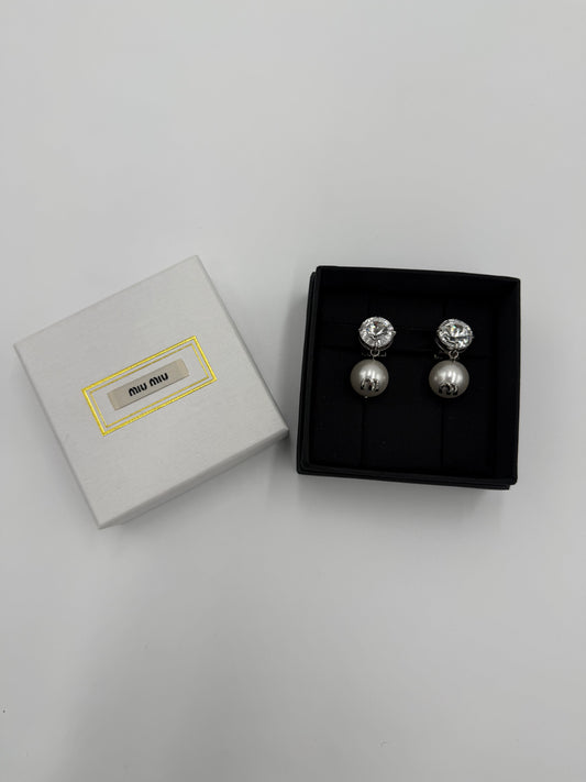 Miu Miu Orecchini Clip Argento e Perle a Goccia