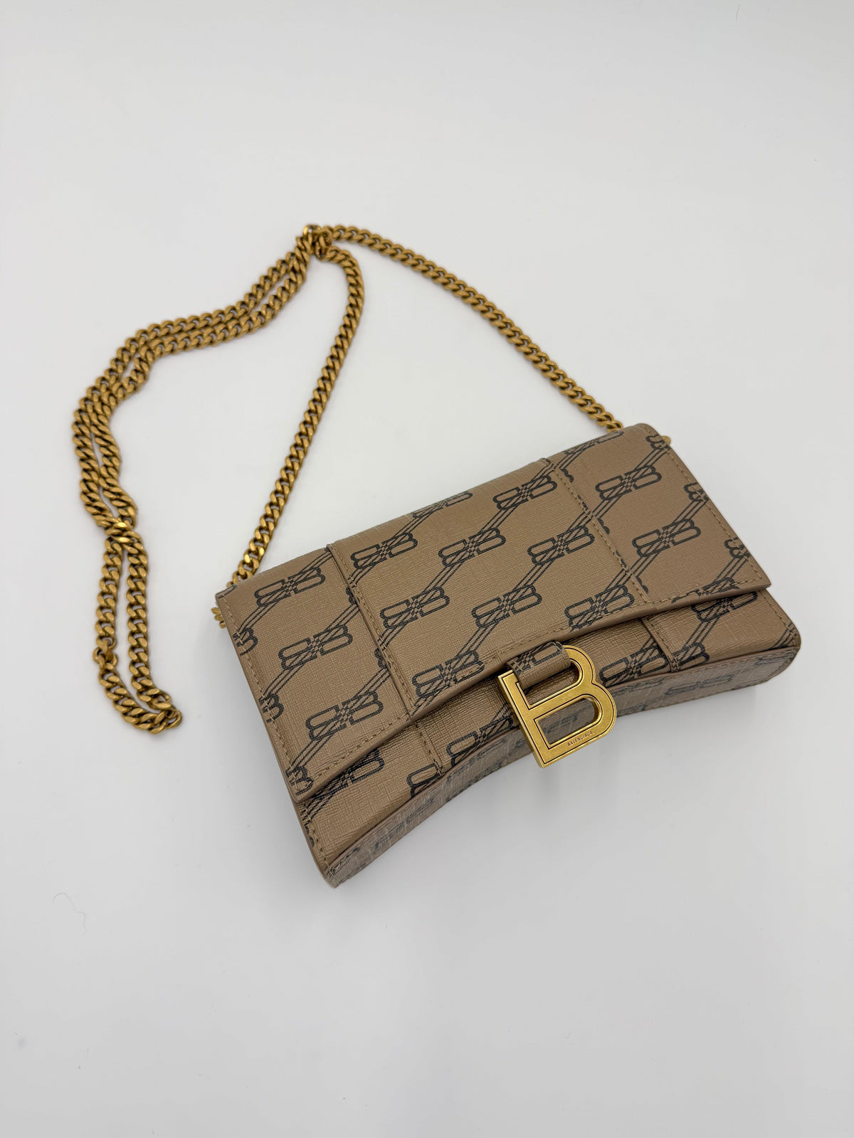 Balenciaga Borsa Hourglass Wallet on Chain Monogramma BB Marrone