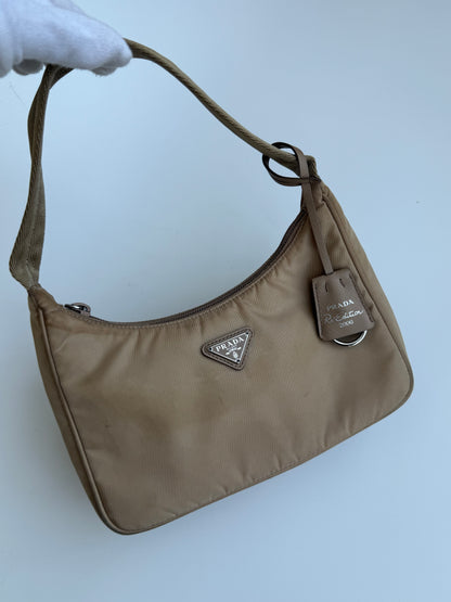 Prada Re-Edition 2000 Beige Nylon Shoulder Bag