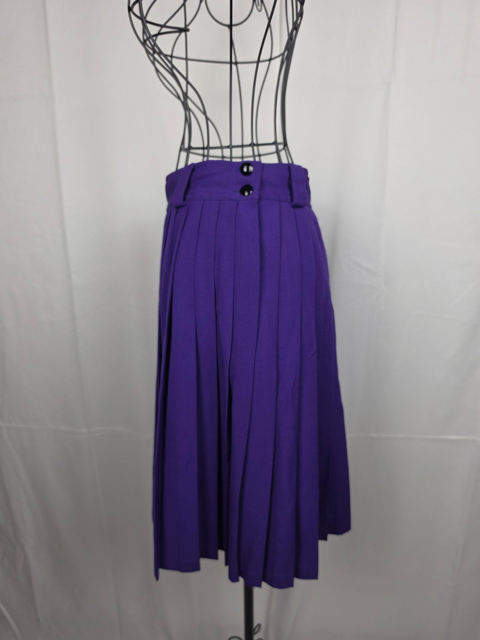 2FB96CD9-7AE1-4E53-95D5-005A41AB6EC7 - Pally Vintage Closet