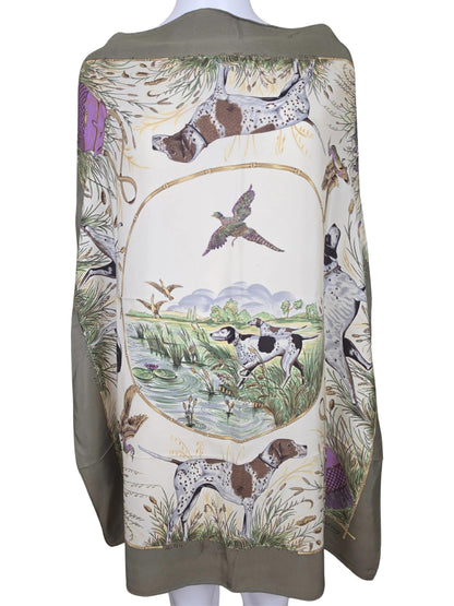 Gucci Foulard Vintage con Scena di Caccia e Bordo Verde Oliva
