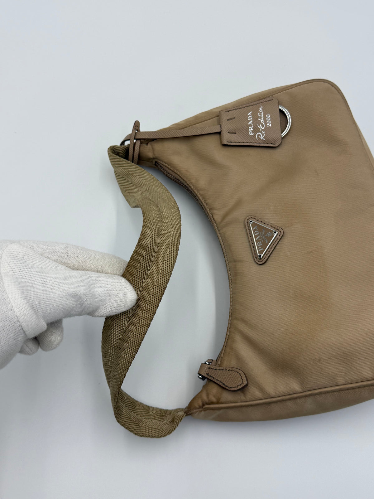 Prada Re-Edition 2000 Beige Nylon Shoulder Bag