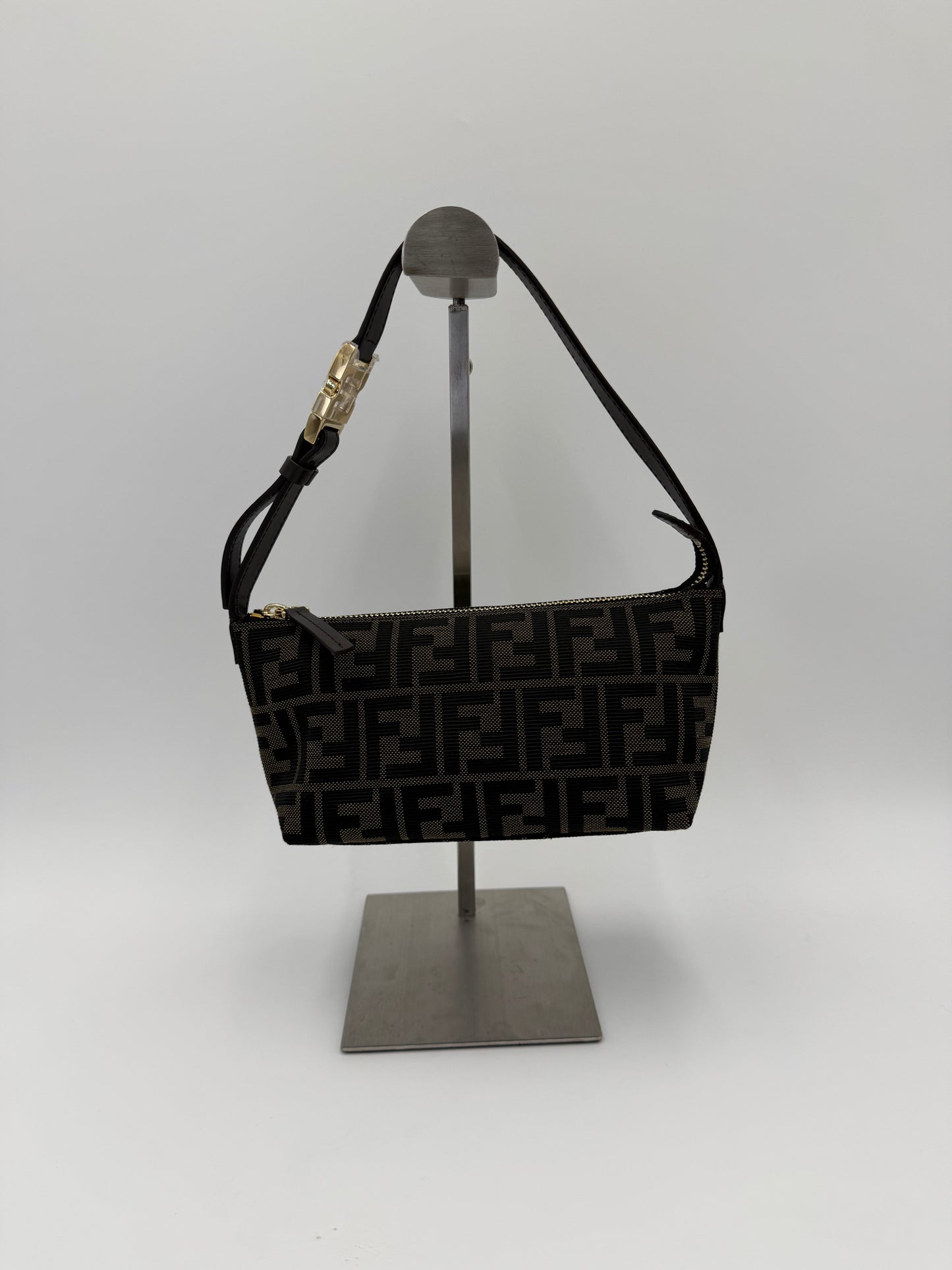 Fendi Borsa a Mano Vanity Pouch in Tela Zucca Monogram Marrone