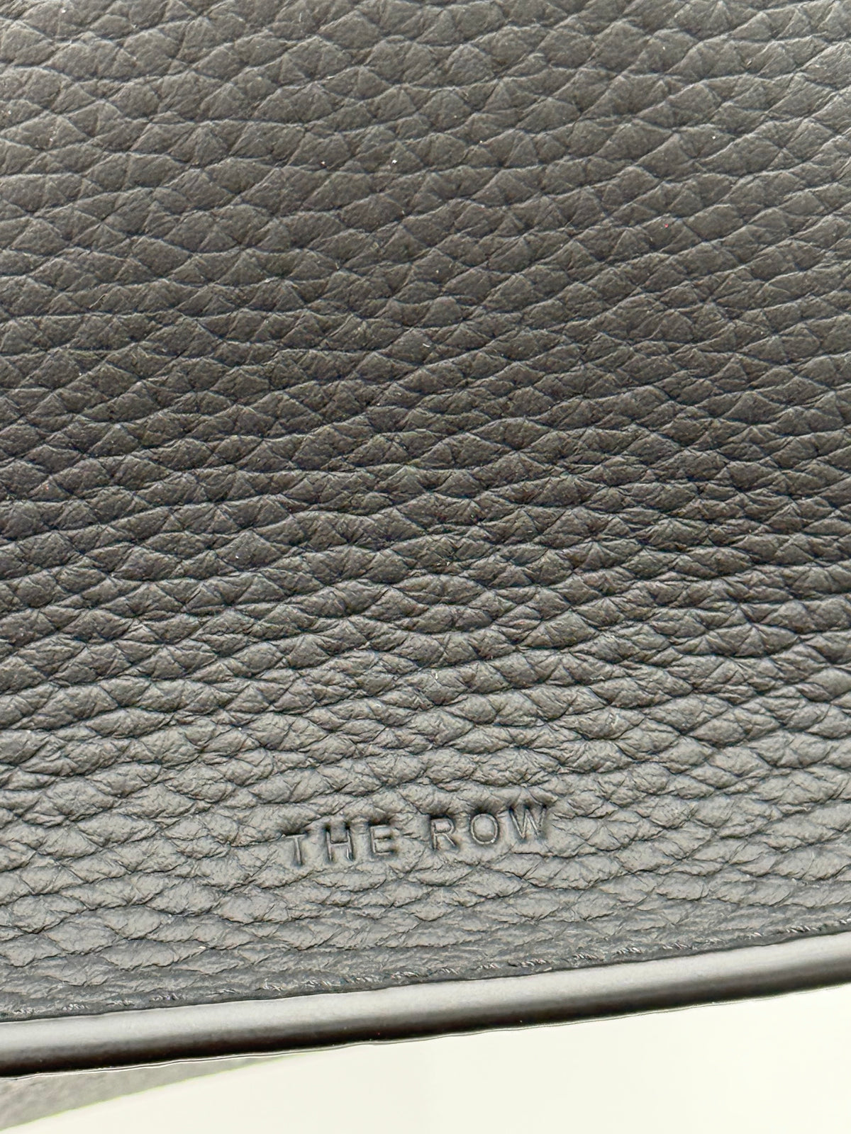 The Row Borsa Tote Marlo in Pelle Granulata Nera