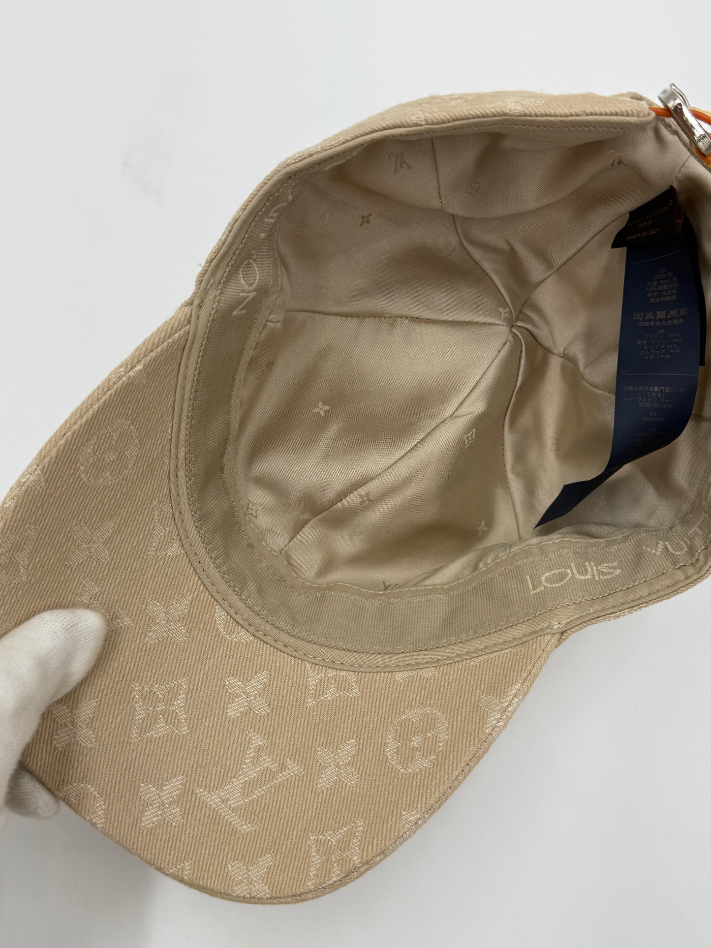 Louis Vuitton Cappello Monogram Denim Beige