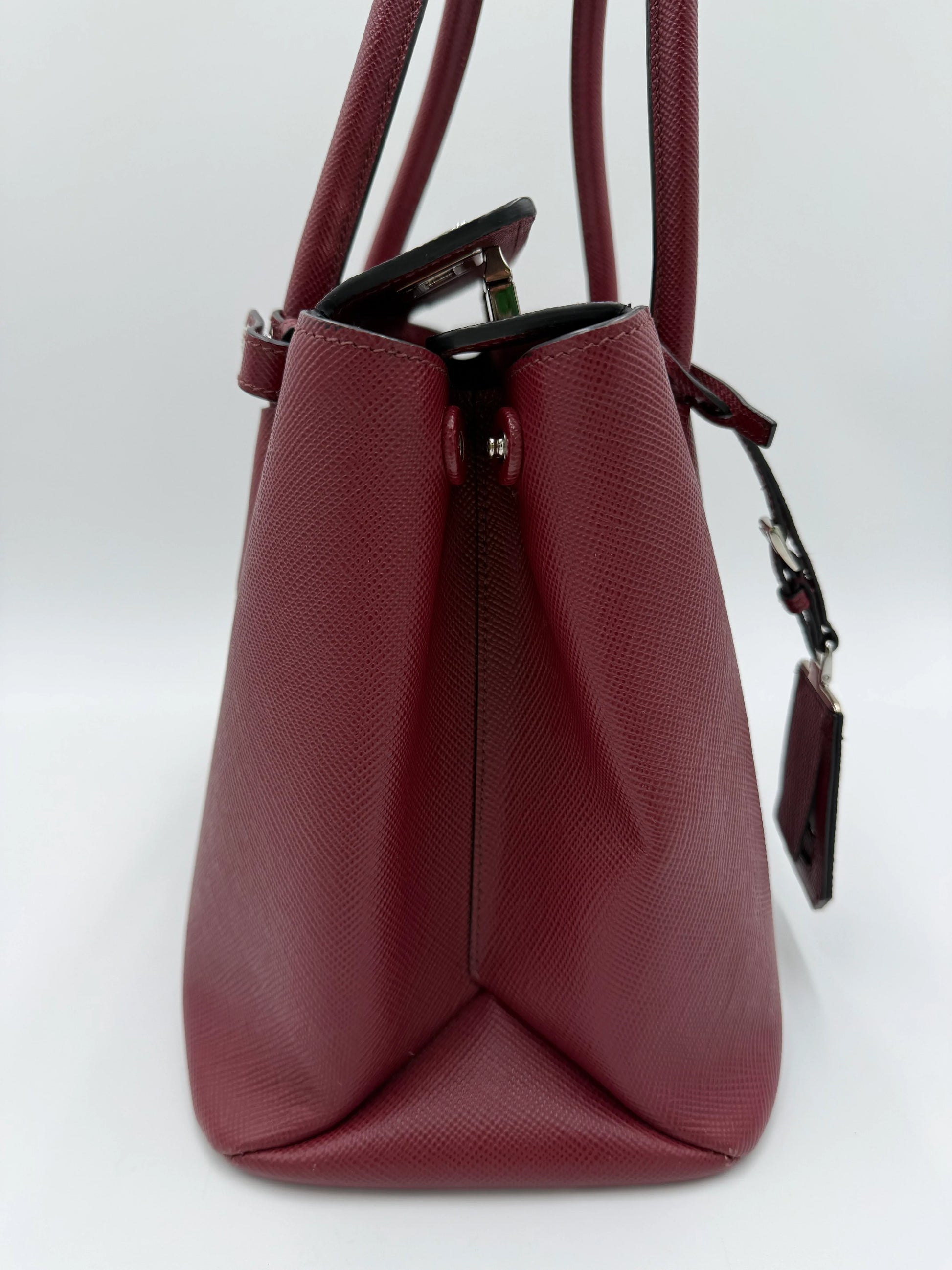 503381BC-8A03-4417-B2EC-7187A5531752 - Pally Vintage Closet