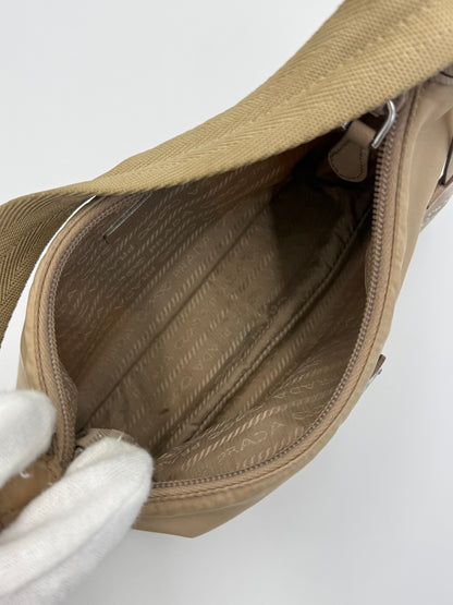 Prada Re-Edition 2000 Beige Nylon Shoulder Bag